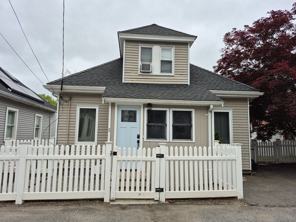 2 Neponset Place, Canton, MA 02021