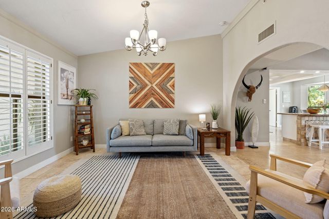 802 E Forest HIlls Drive, Phoenix, AZ 85022