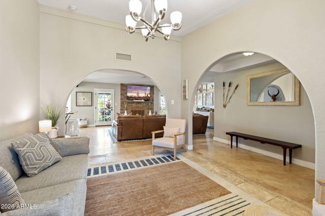 802 E Forest HIlls Drive, Phoenix, AZ 85022