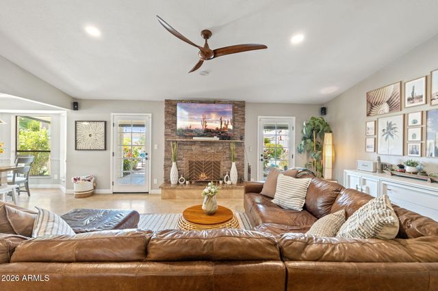 802 E Forest HIlls Drive, Phoenix, AZ 85022