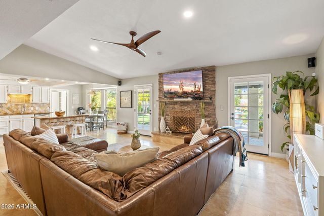 802 E Forest HIlls Drive, Phoenix, AZ 85022