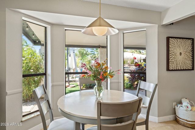 802 E Forest HIlls Drive, Phoenix, AZ 85022