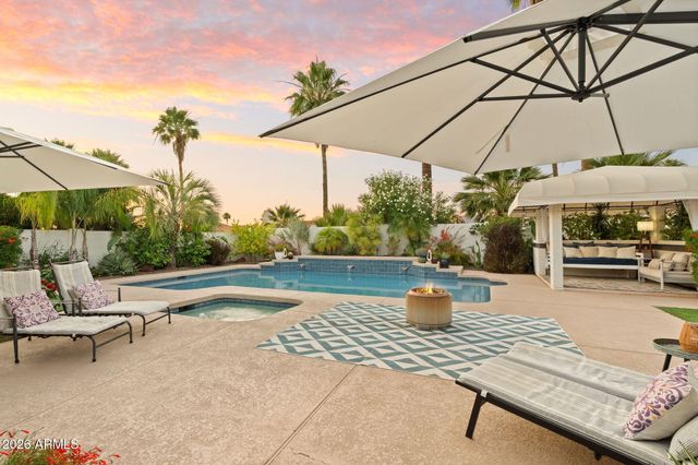 802 E Forest HIlls Drive, Phoenix, AZ 85022