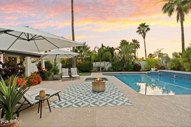 802 E Forest HIlls Drive, Phoenix, AZ 85022
