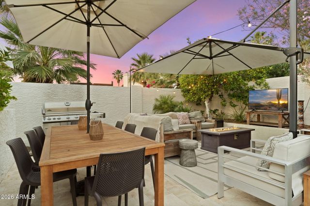 802 E Forest HIlls Drive, Phoenix, AZ 85022