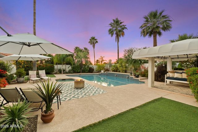 802 E Forest HIlls Drive, Phoenix, AZ 85022