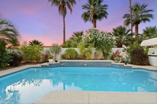 802 E Forest HIlls Drive, Phoenix, AZ 85022