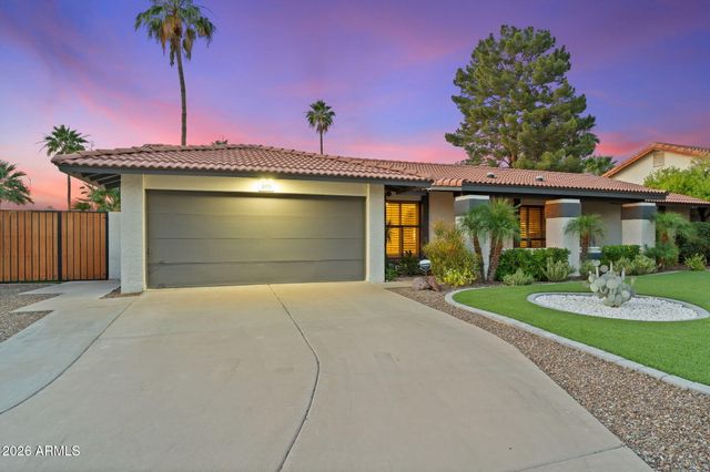 802 E Forest HIlls Drive, Phoenix, AZ 85022