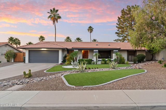 802 E Forest HIlls Drive, Phoenix, AZ 85022