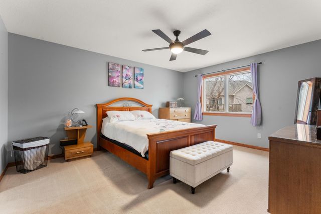 2359 Scenic Point Drive SW, Rochester, MN 55902