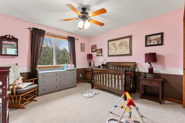 2359 Scenic Point Drive SW, Rochester, MN 55902