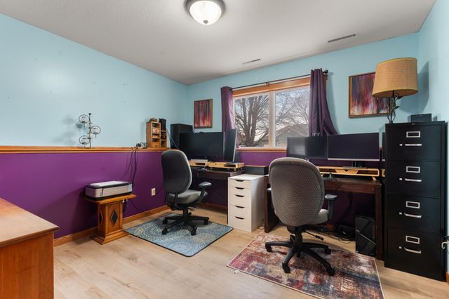 2359 Scenic Point Drive SW, Rochester, MN 55902