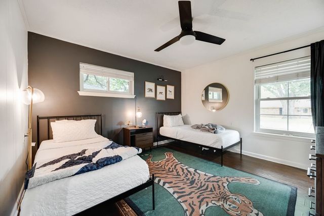 1906 Surrey Circle, Grand Prairie, TX 75050