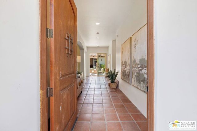 1998 S Mesa Drive, Palm Springs, CA 92264