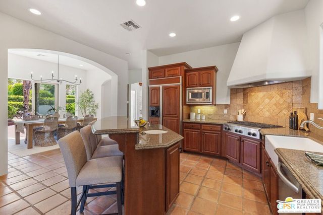 1998 S Mesa Drive, Palm Springs, CA 92264