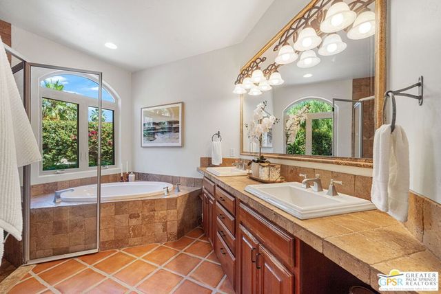 1998 S Mesa Drive, Palm Springs, CA 92264