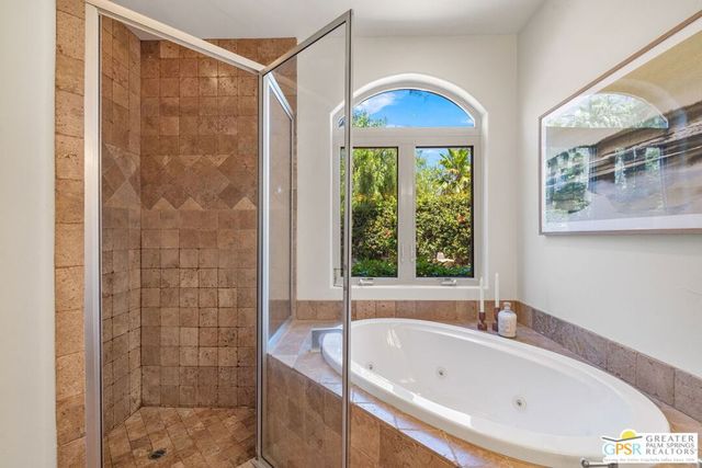 1998 S Mesa Drive, Palm Springs, CA 92264