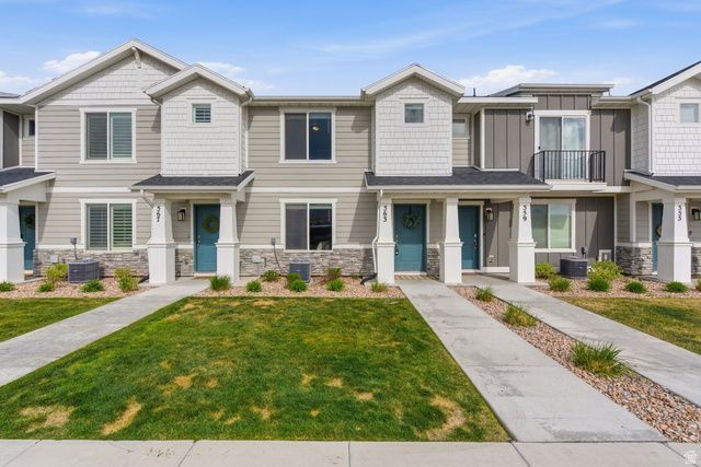 563 N WILLOW SPRINGS AVE, Lehi, UT 84048