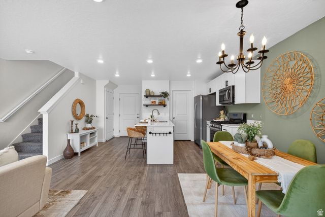 563 N WILLOW SPRINGS AVE, Lehi, UT 84048