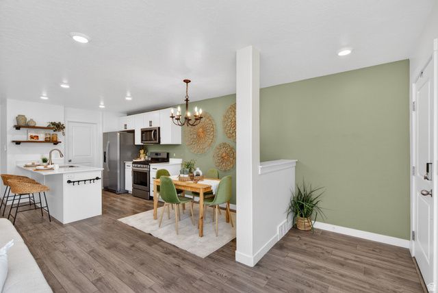 563 N WILLOW SPRINGS AVE, Lehi, UT 84048