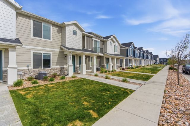 563 N WILLOW SPRINGS AVE, Lehi, UT 84048