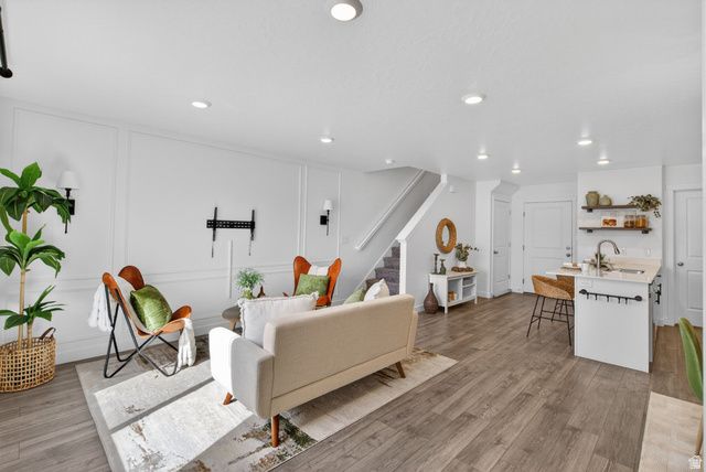 563 N WILLOW SPRINGS AVE, Lehi, UT 84048