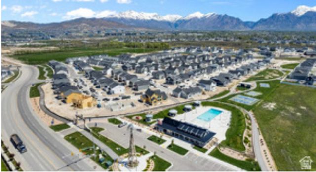 563 N WILLOW SPRINGS AVE, Lehi, UT 84048