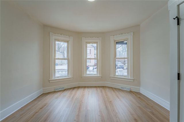 216 S Conover Street, Dayton, OH 45402