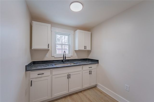 216 S Conover Street, Dayton, OH 45402