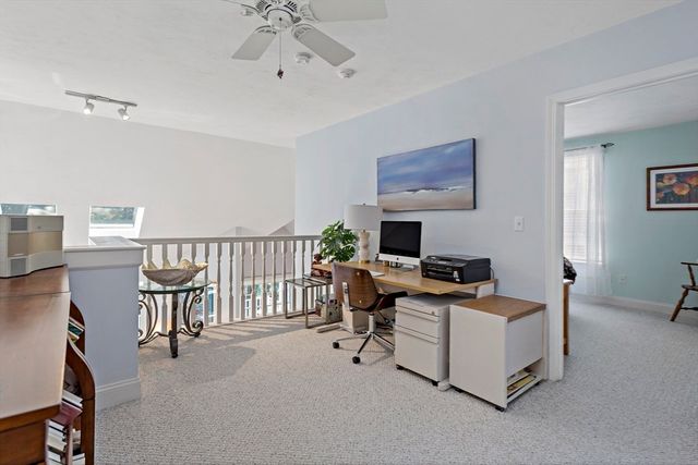 5 Mayfair Ct 5, Mashpee, MA 02649