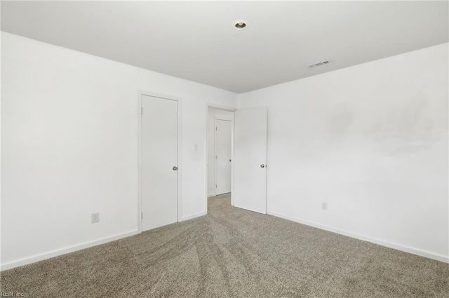 1622 Old Buckroe RD, Hampton, VA 23664