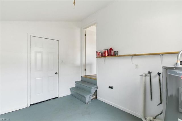 1622 Old Buckroe RD, Hampton, VA 23664