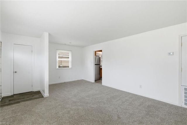 1622 Old Buckroe RD, Hampton, VA 23664