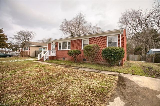 1622 Old Buckroe RD, Hampton, VA 23664