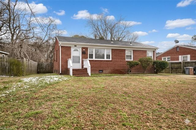 1622 Old Buckroe RD, Hampton, VA 23664