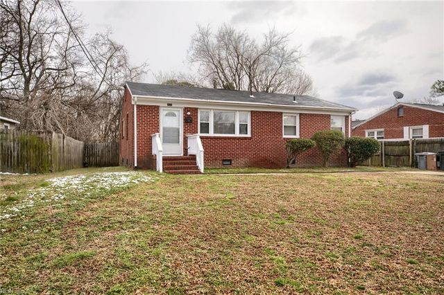 1622 Old Buckroe RD, Hampton, VA 23664