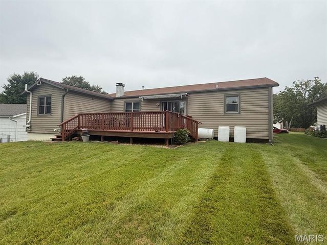 1030 Timberwood Trails Drive, Florissant, MO 63031