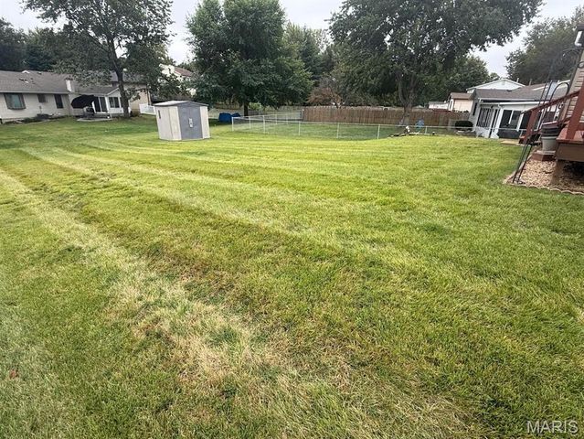 1030 Timberwood Trails Drive, Florissant, MO 63031