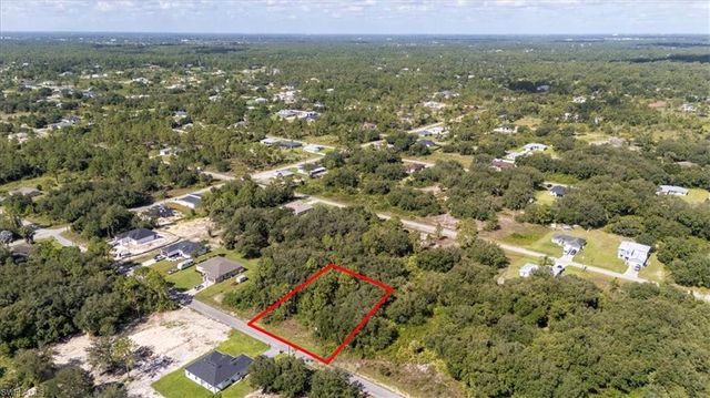 1511 Calvin AVE, Lehigh Acres, FL 33972