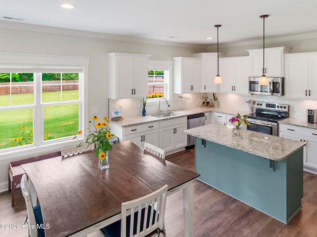 816 Warwick Lane, Carthage, NC 28327