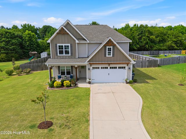 816 Warwick Lane, Carthage, NC 28327