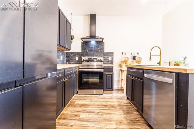 16332 E Fremont Avenue 11, Aurora, CO 80016