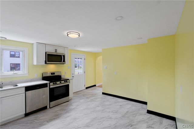 274 Pleasantview Avenue, Syracuse, NY 13208
