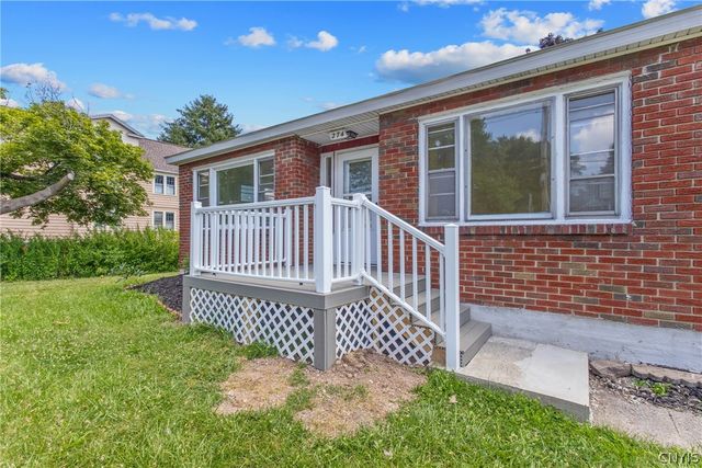 274 Pleasantview Avenue, Syracuse, NY 13208