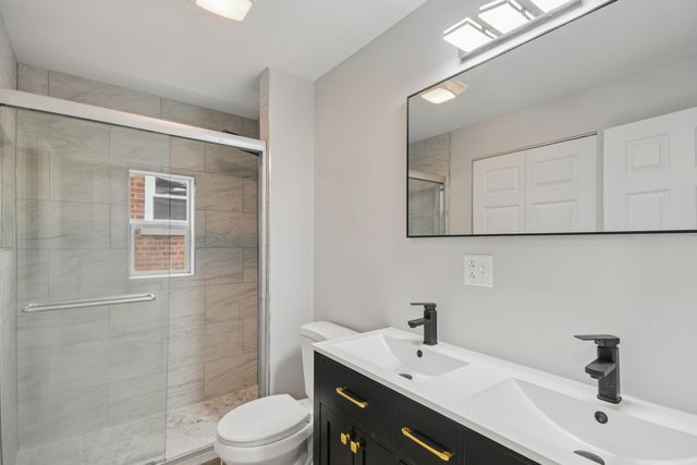 5718 W Superior Street, Chicago, IL 60644