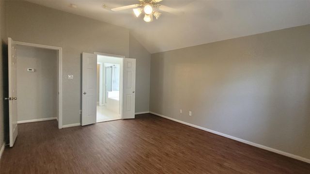 3825 Evergreen Way, Montgomery, TX 77356