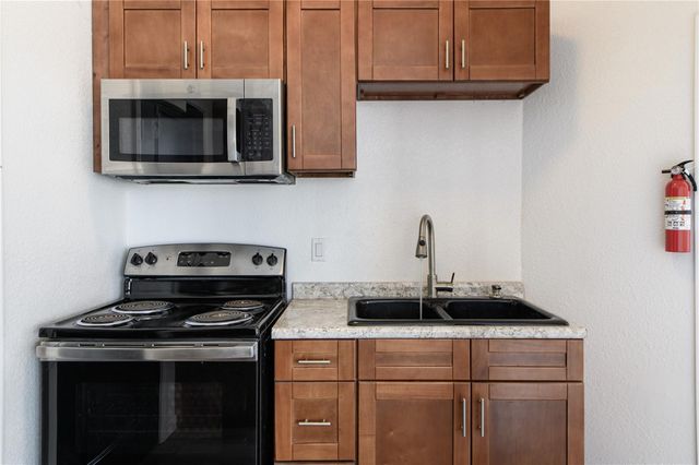 4705 Lyons Avenue 1, Houston, TX 77020