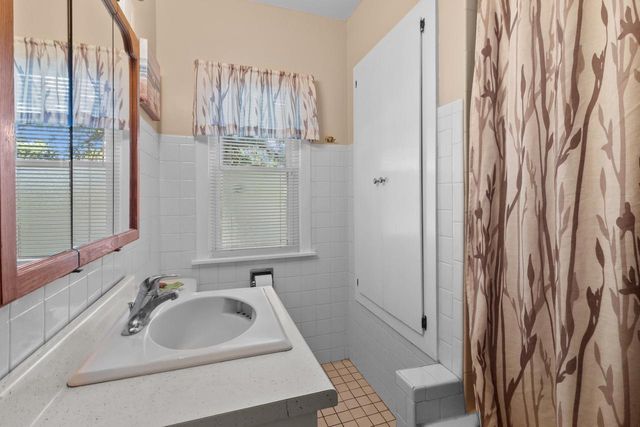 506 Pinewood TRAIL, Twin Lakes, WI 53181