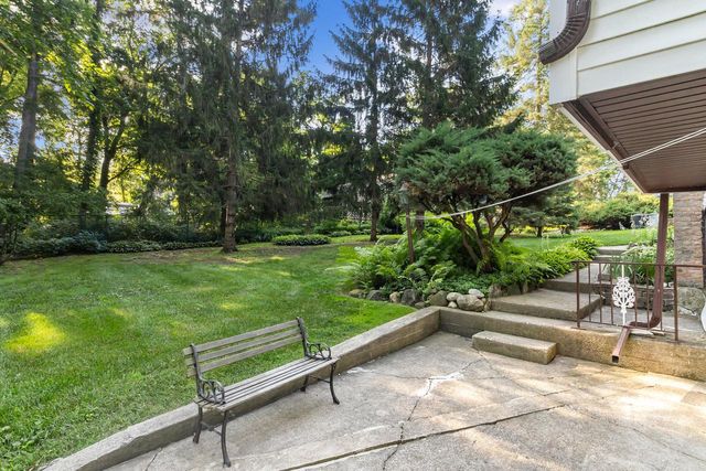 506 Pinewood TRAIL, Twin Lakes, WI 53181