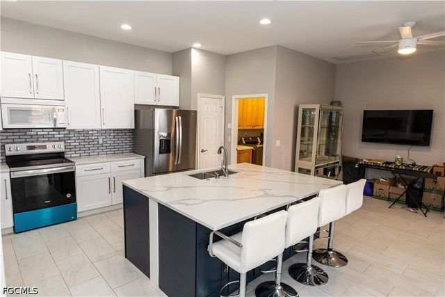 14081 Bently CIR, Fort Myers, FL 33912